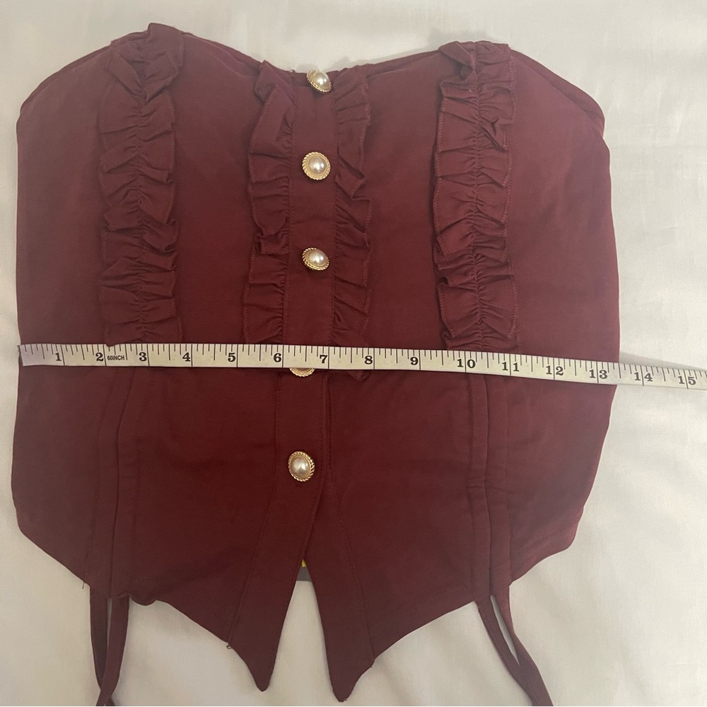 Burgundy faux pearl buttons with ruffle details crop top - Picture 8 of 9